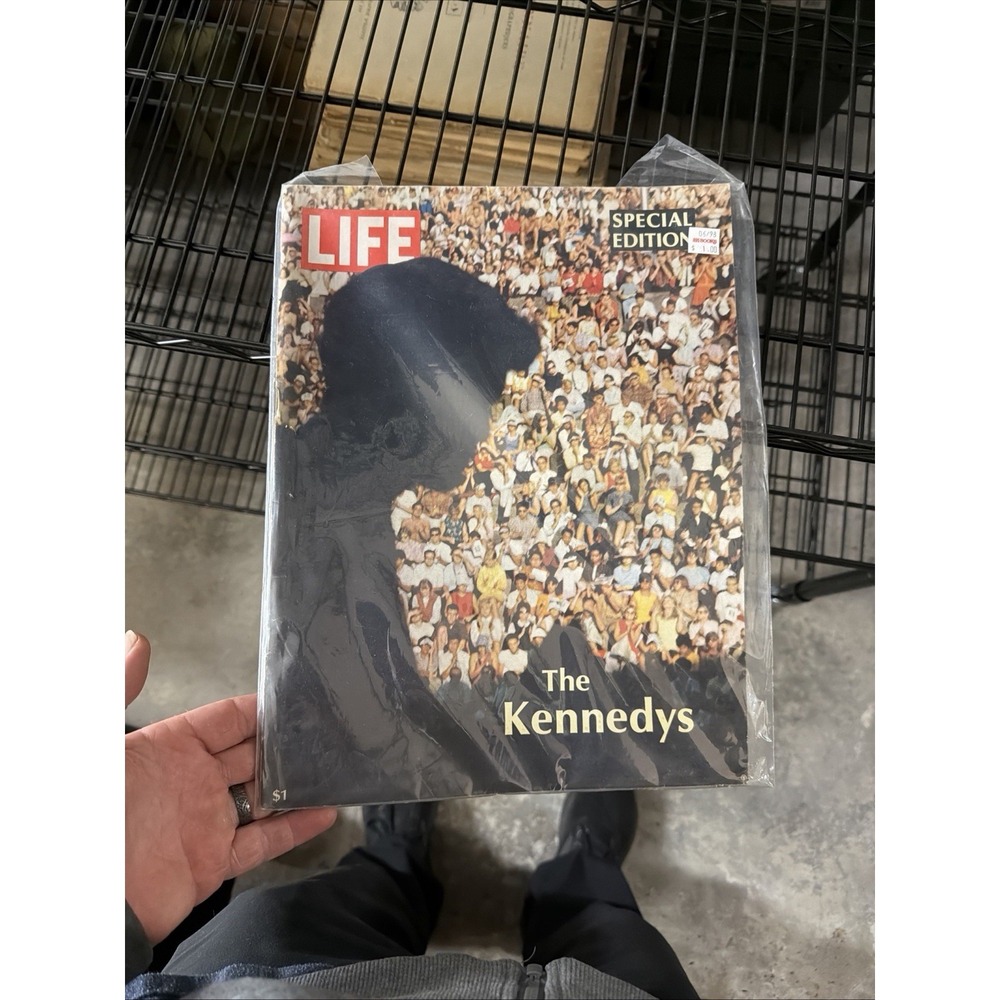 VTG Life Magazine: 1968 - Special Edition: The Kennedys - Great Condition